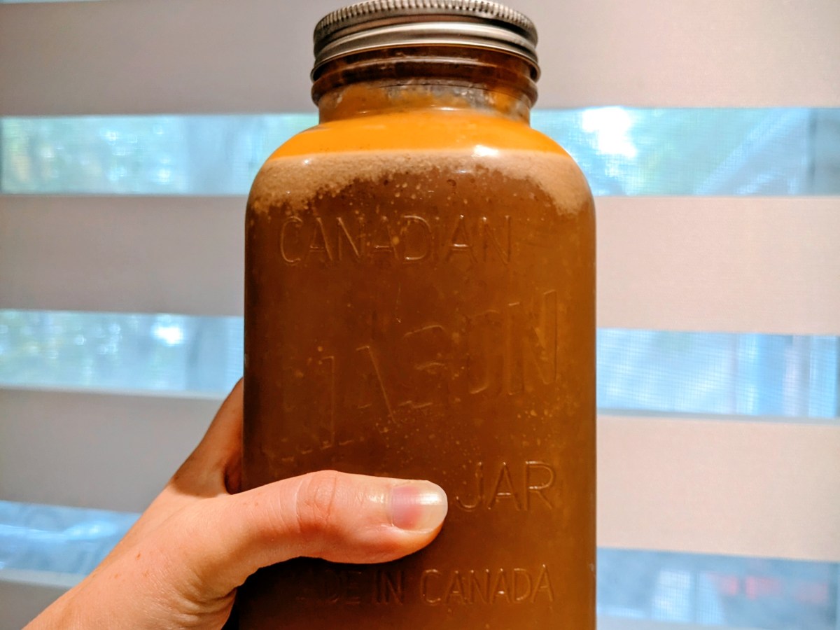 Cozy Chicken Bone Broth: A Warm Hug for Chilly Autumn&nbsp;Days.