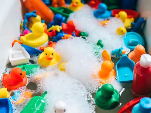 My Tub, My Rules: A Mom’s Sacred Sanctuary&nbsp;🛁✨